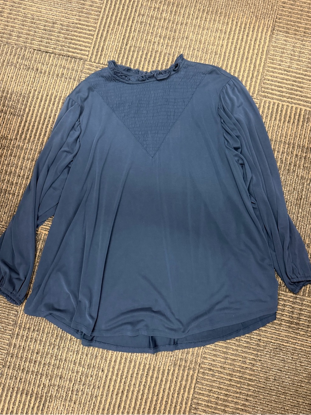 NWT LuLaRoe Clara Navy Long-Sleeve Smocked Yoke Blouse SZ 2XL